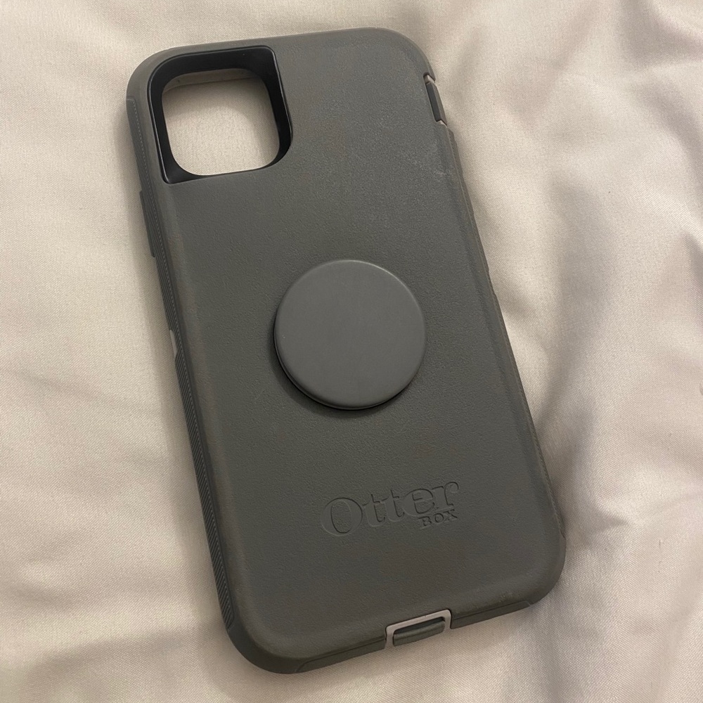 Otterbox iPhone 11 Pro Max Case + Pop